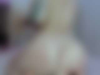 DANA's Live Sex Cam Show