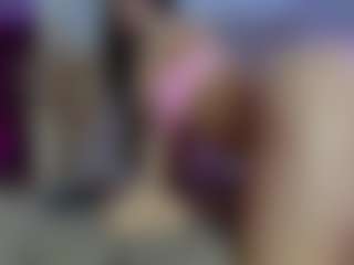 Live cam show with DANA - Bikini on SquirtSoMuch
