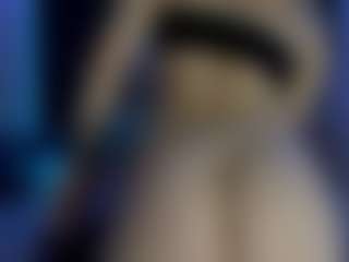 Live cam show with DANA - Curvy Teen (18+) on TeamSkeetLive