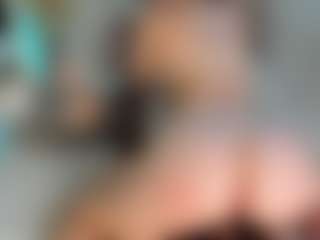 Live cam show with DANA - Fingering on Camsoda