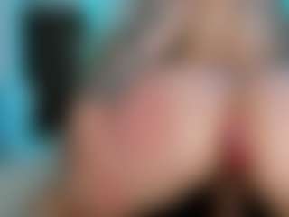 DANA's Live Sex Cam Show