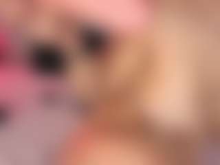 Live cam show with KENDAL - Big Tits on chickslive.net