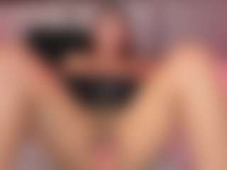 Live cam show with KENDAL - Latina on anonymated.com | colombia
