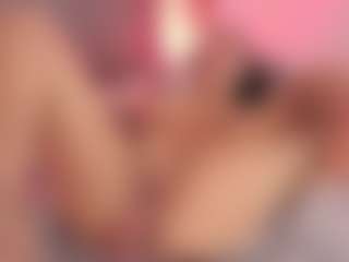 Live cam show with KENDAL - Lovense on Fapmatic.com