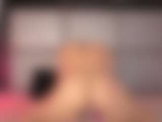 Live cam show with KENDAL - Dildo Or Vibrator on Cam Slut