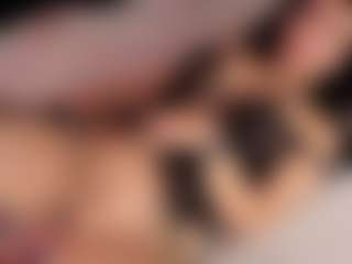 Live cam show with KENDAL - Petite on https://playwithruby.com
