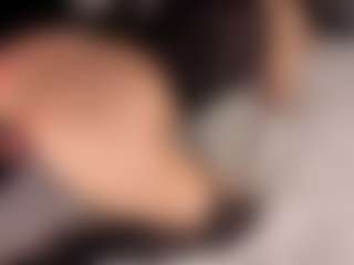 Live cam show with KENDAL - Ride Torso on AdultVida.com