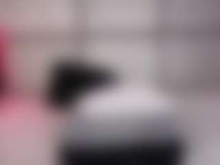Live cam show with KENDAL - Latina Petite on madthumbs | colombia