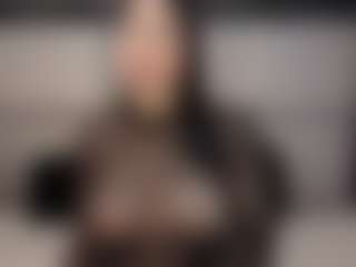 Live cam show with KENDAL - Striptease on EXY