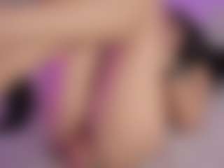 Live cam show with KENDAL - Asian Petite on Dolls Live