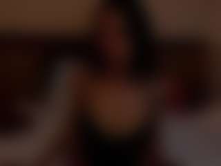 Live cam show with samantha eilish - Bedroom on Camsoda