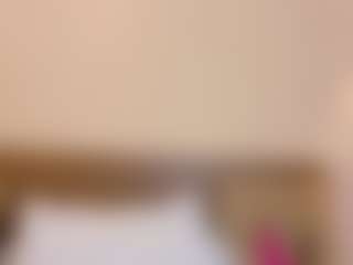 Live cam show with samantha eilish - Flashing on CamClone