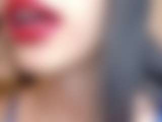 Live cam show with samantha eilish - Cosplay Granny on PervPlay.com