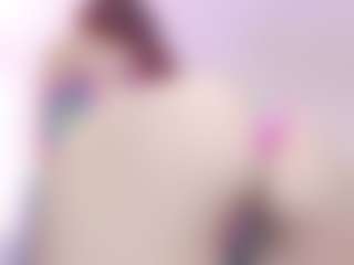 Live cam show with samantha eilish - Solo on TeamSkeetLive