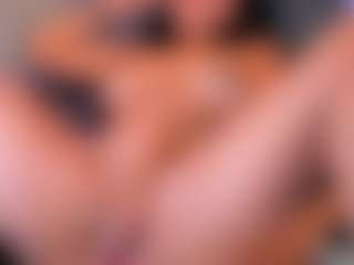 Live cam show with ZOE - Teen (18+) on luckytryst.com