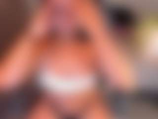 ZOE's Live Sex Cam Show