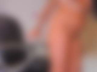 Live cam show with ZOE - Asshole Curvy on Camsoda