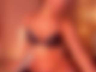 DAPHNE's Live Sex Cam Show