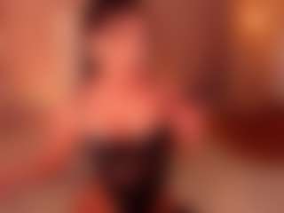 Live cam show with DAPHNE - Fetish Brown Hair on Uber Horny