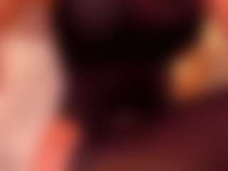 Live cam show with DAPHNE - Big Clit on Fling VIP Chat