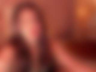 Live cam show with DAPHNE - Amateur on Livezox
