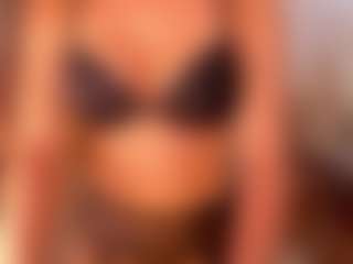 DAPHNE's Live Sex Cam Show