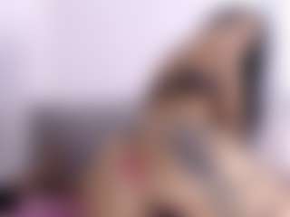 Thayra's Live Sex Cam Show