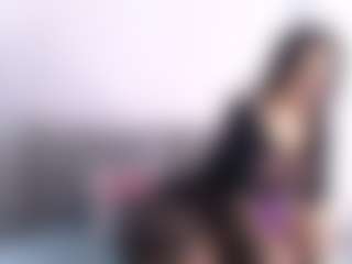 Thayra's Live Sex Cam Show