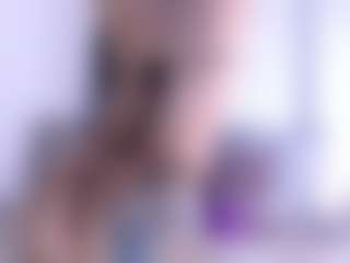 Thayra's Live Sex Cam Show