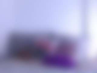 Live cam show with Thayra - Mature on friskycurves.com
