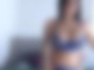 Thayra's Live Sex Cam Show