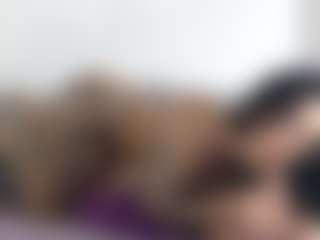 Thayra's Live Sex Cam Show