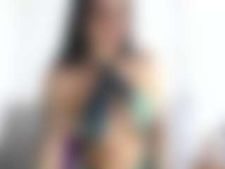 Thayra's Live Sex Cam Show