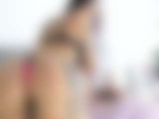 Thayra's Live Sex Cam Show