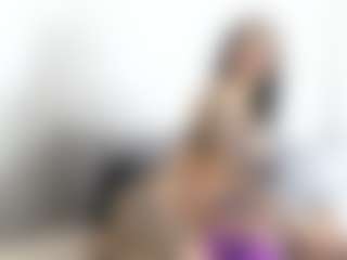 Thayra's Live Sex Cam Show