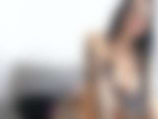 Thayra's Live Sex Cam Show