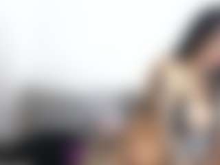 Thayra's Live Sex Cam Show