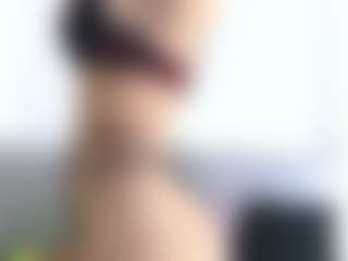 Thayra's Live Sex Cam Show
