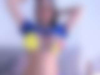 Live cam show with Thayra - Latina MILF on Sex Cam Show | colombia