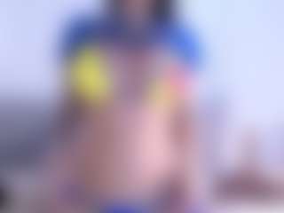 Thayra's Live Sex Cam Show