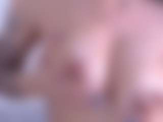 Live cam show with Thayra - Anal Latina on CamwithHer | colombia