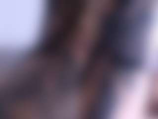Live cam show with Thayra - Orgasm on CamClone