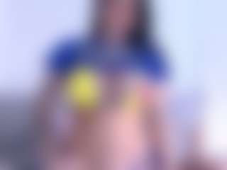 Live cam show with Thayra - Gape on Mixed Magazine Live