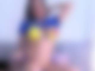 Thayra's Live Sex Cam Show