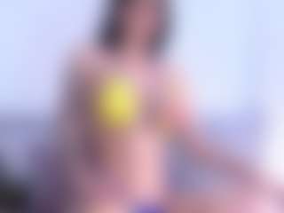 Thayra's Live Sex Cam Show