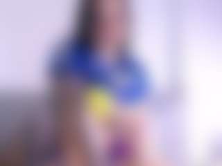 Live cam show with Thayra - Big Tits on Hubzter Live