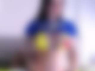 Live cam show with Thayra - Fit on Camiplay Live