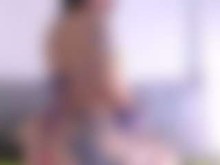 Thayra's Live Sex Cam Show