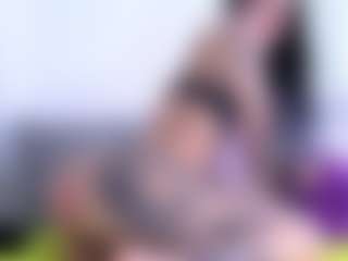 Thayra's Live Sex Cam Show