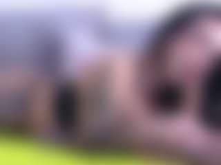 Thayra's Live Sex Cam Show